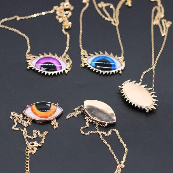 

pendant necklaces gorgeous personality heart-shaped necklace fashion temperament metal simple eye chain 724, Silver