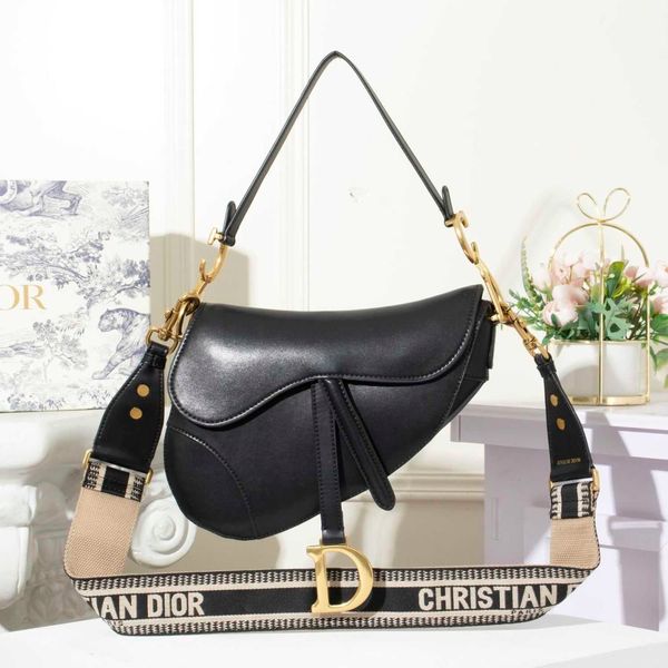 

light 2021 new bag women's trend classic fashion casual one shoulder portable saddle armpit zly