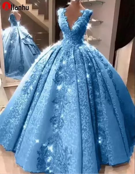 NUOVO! Abito da ballo blu 2022 Abiti Quinceanera Scollo a V Appliques Abiti da ballo in pizzo per ragazze 15 anni Corsetto sul retro