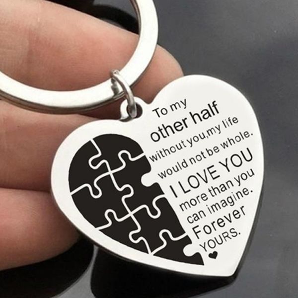 

(To My Other Half ) Heart Shaped Engraved Letters keychain Pendant Gift Couples Boyfriend Girlfriend Jewelry Keychain Valentine