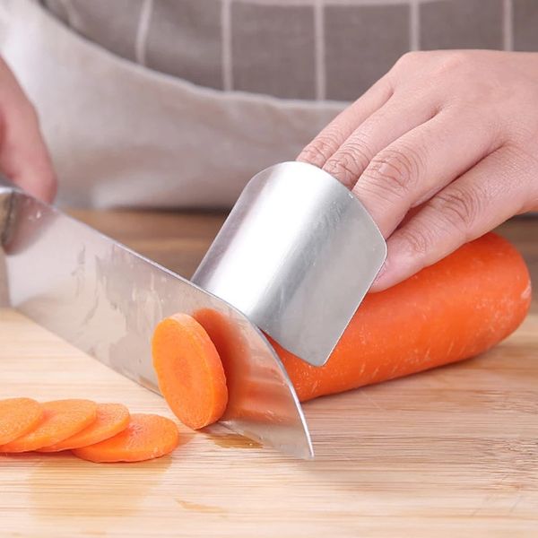 Großhandel Edelstahl Messer Finger Handschutz Fingerschutz zum Schneiden von Scheiben Sichere Scheibe Kochen Fingerschutzwerkzeuge