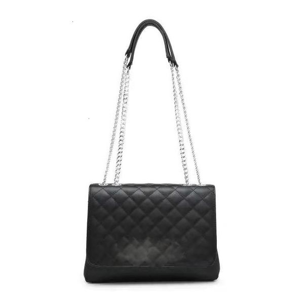 

leisure shoulder 2021 new solid color artistic lingge soft face female bag