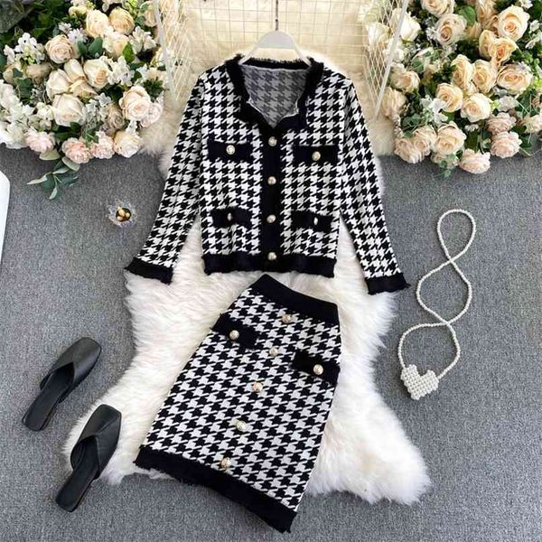 

women's 2 piece set vintage style plaid print single breasted sweater cardigan+elastic waist mini skirt suits autumn clothing 210603, White