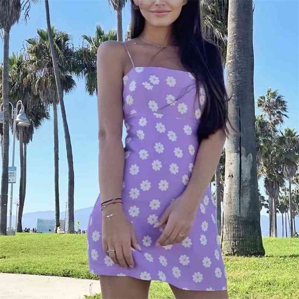 Doces Mulheres Roxo Vestido Floral Verão Moda Senhoras Vintage Mini Vestidos Partido Feminino Feminino Strap Vestidos Meninas Chique 210331