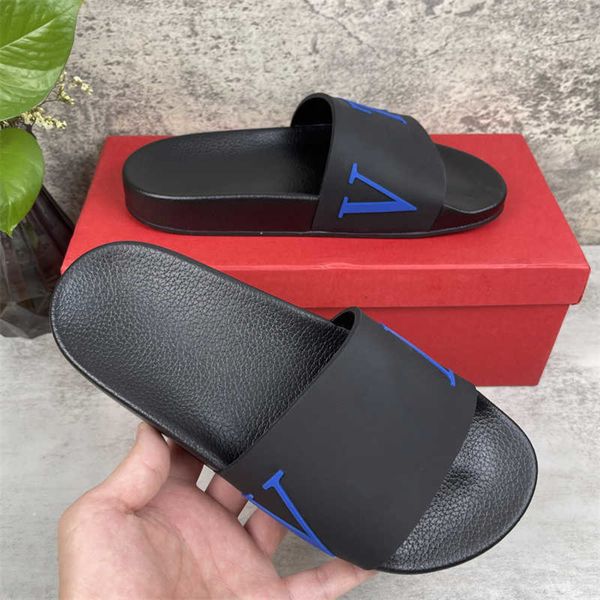 

2022 all-match outdoor beach slippers for men and women with the same style size 35-46, Black