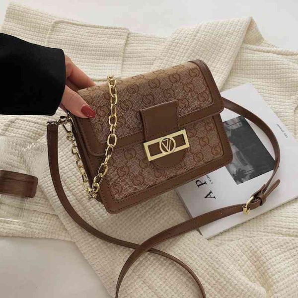 

design pattern women's new versatile sling shoulder bag portable messenger chain contrast small square bag handbags
