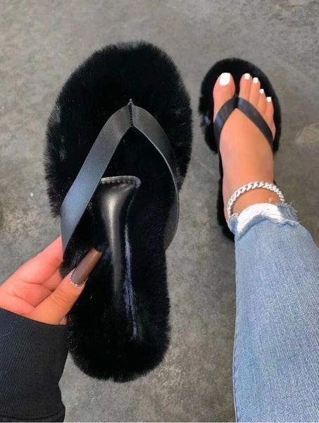 

factory wholesale 2021 winter style furry candy color flat flip flops plus size ladies slippers home, Black