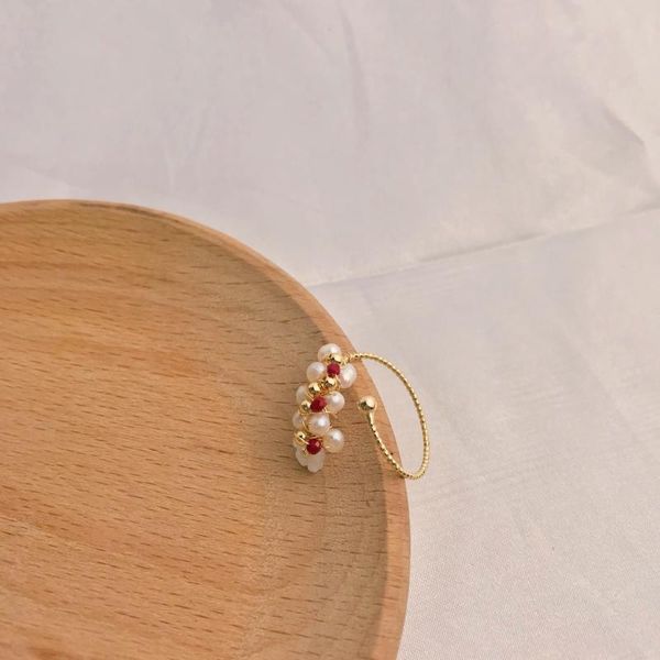 

simple and versatile temperament ring, pearl hand-woven personalized fashion female accessories cluster rings, Golden;silver