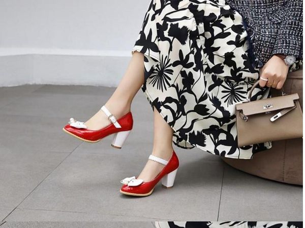 

2021 spring and autumn shoes with new style fashion high heel coarse heel round head bowknot women's shoes@aop5, Black