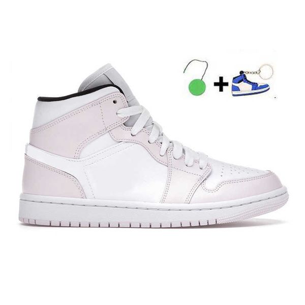

2021 with socks mid pink black jumpman 1 1s women mens basketball shoes high og hyper royal patina barely orange fearless twist trainerso0os