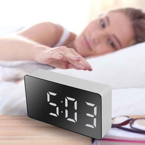Relógio de espelho multifuncional Digital Alarme Snooze Exibição de tempo Time Night LCD Tabel leve Desktop USB 5V/sem bateria Decoração de casa 1 Outros relógios a