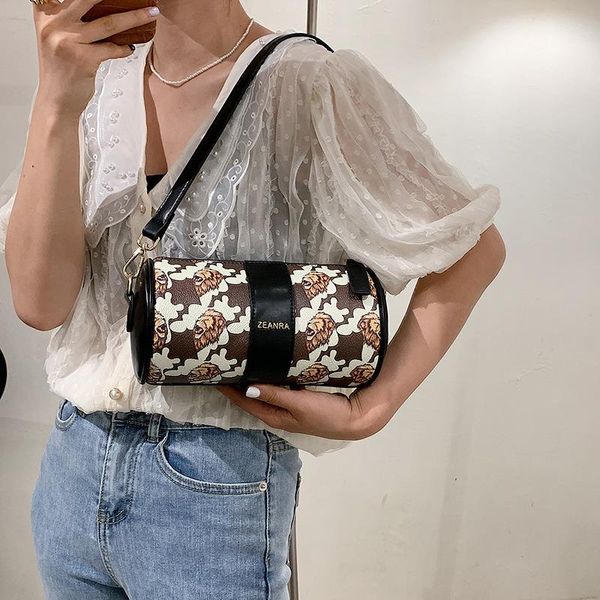 

underarm printing trade personality retro cylinder bag shoulder 2021 new tide messenger foreign female cross-border style ohvvs