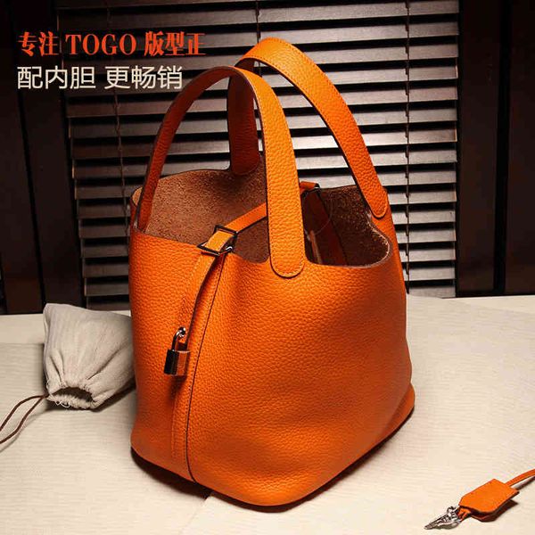 

designer bag bag women new 2021 vegetable baket leather hand head bucket luxury