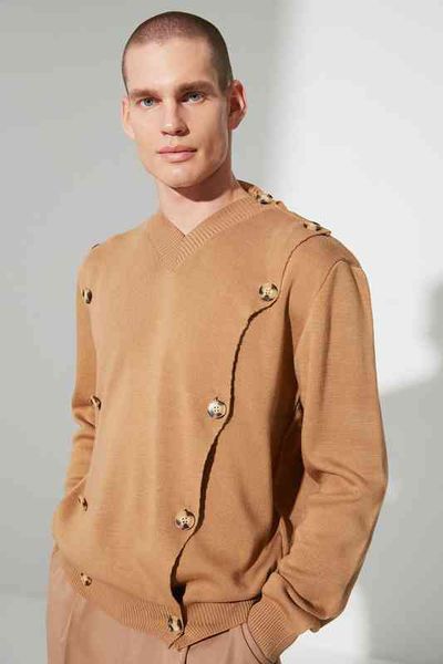 

trendyol men 's regular fit v-neck button detail sweater tmnaw22kz1902, White;black