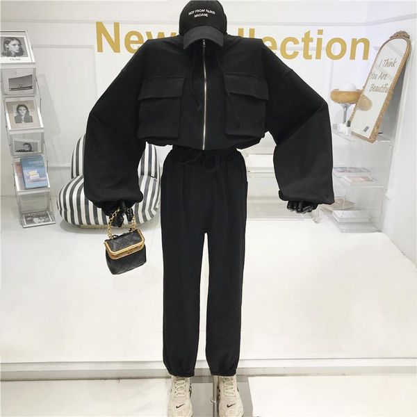 

Two Piece Set Women's Spring Niche Design 2021 Fashion Stand Collar Short Large Pocket Long Sleeve Sweater + Legged Sports Pants, White