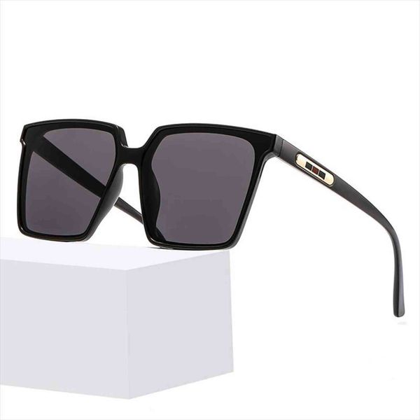 

fashion sunglasses women sport sun glasses brand designer female outdoor shopping shades man driving eyewear uv400, White;black