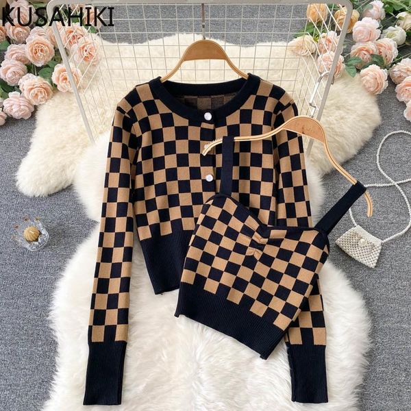 

women's knits & tees kusahiki korean sweet hit color plaid knitted cardigan fashion short slim two pieces knitwear + sling vest 2021 au, White