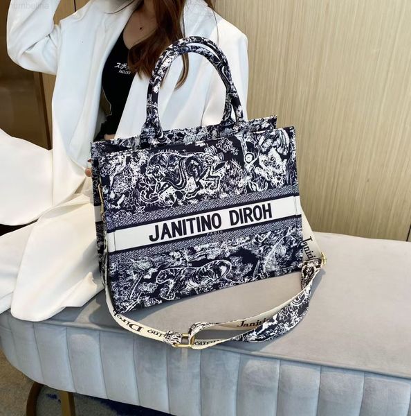 

handbag 2021 autumn and winter diana bag women's high capacity tote commuting briefcase single shoulder big trend, Black;red