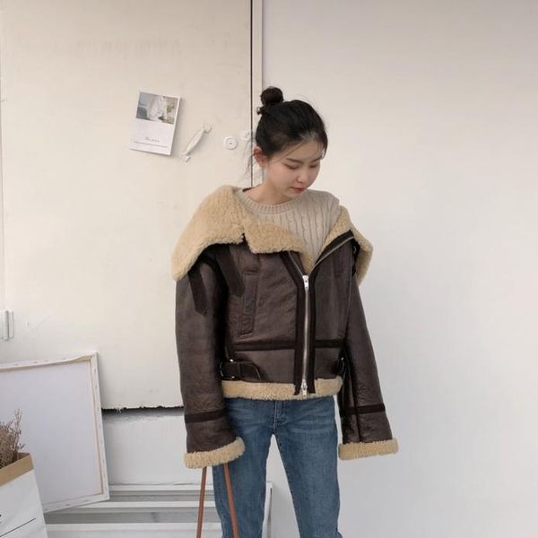 Kadınlar Kürk Faux Maylofuer Kadınlar Lokomotif Orijinal Deri Ceket Kısa Tasarım Gerçek ve Doğal Koyun Ceket Kış Sıcak Ceketleri