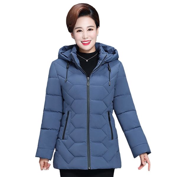 Orta yaşlı kadınlar kış kısa ceket kapşonlu pamuk ceket kadın kalın rahat anne parkas yüksek kalite 210910