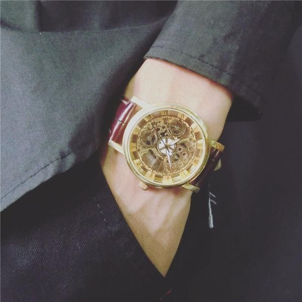 

wristwatches hollow business watch men gold alloy date leather strap quartz clock men's wrist watches fashion factory outlet hours c364, Slivery;brown