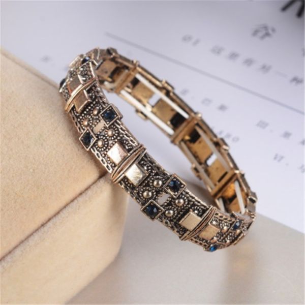 

fashion adjustable size 5 color rhinestone silver alloy bracelet, Golden;silver