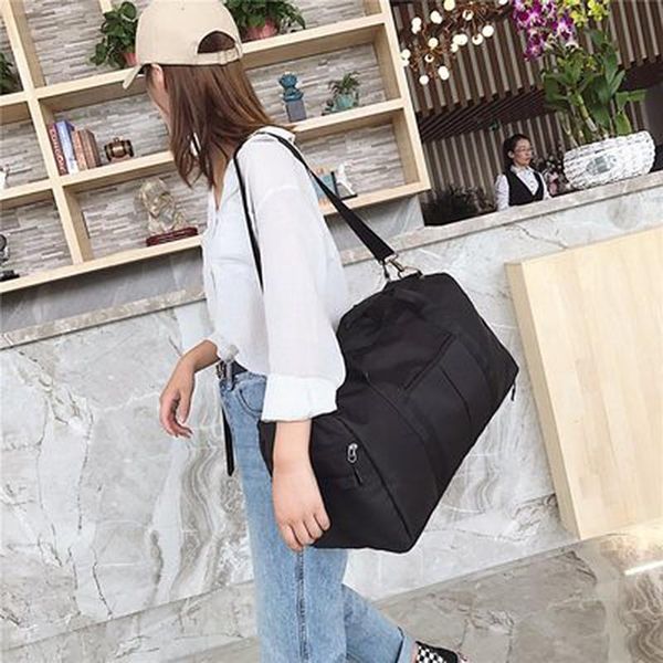 

outdoor bags large capacity handbag dry and wet separation sports women gym bag simple female hand-held short-distance travel