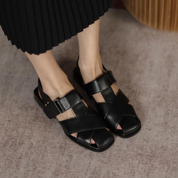 

sandals 2021 summer head layer leather low help ~ flat and empty zone with, Black