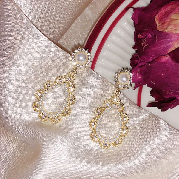 

s925 pin baroque exquisite pearl inlaid diamond earrings for women, Black