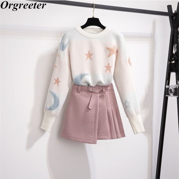 

chic stars and moon jacquard o-neck long-sleeved loose warm sweater 2 piece belt woolen pleated pink mini skirt sets women 210330, White