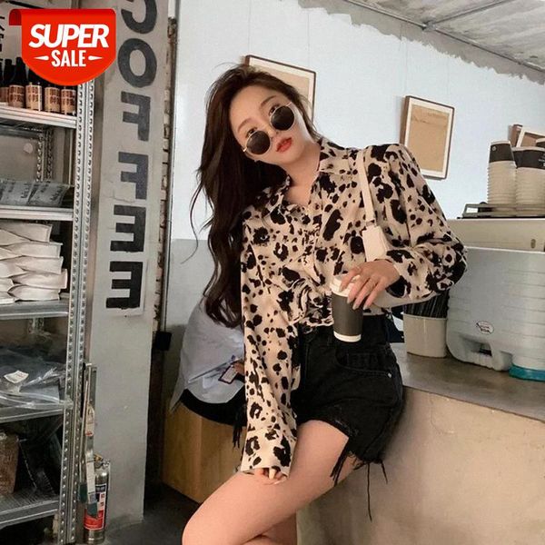 

korean ""hong kong style pretty girl pattern shirt"" cool girl's love put the big brother's aura on public scr, White