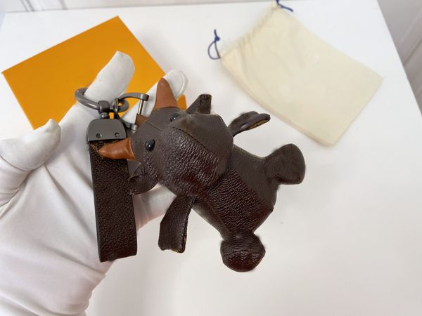 

designer the luggage hanging parts are beautiful accessories, Black