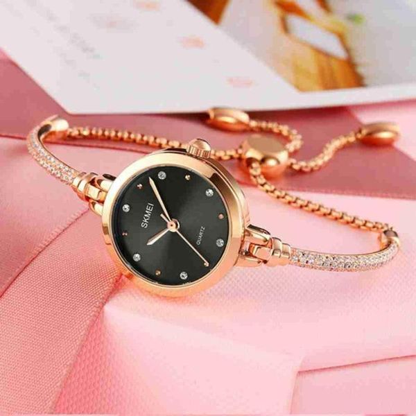 

wristwatches women thin chain rhinestone watch bing causal quartz crystal steel gold bracelet, Slivery;brown