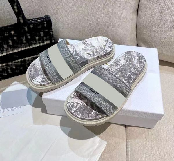 

designer classic thicken flower print slippers summer beach indoor fashion flip flops lady women shoes flat ladies sandals genuine leather r, Black