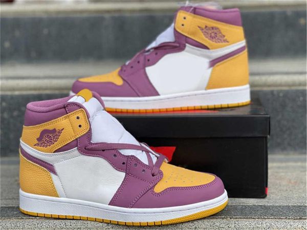 

2021 high og 1 brotherhood outdoor basketball shoes men women university gold light bordeaux white 555088-706 sports sneakers with origingl, Red;white