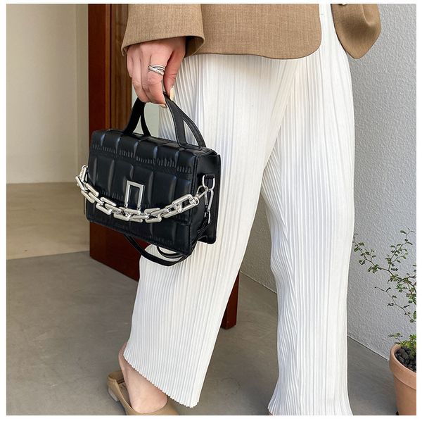 

one shoulder bags purses for women square bag solid color fashion chains large capacity handbag, Red;black