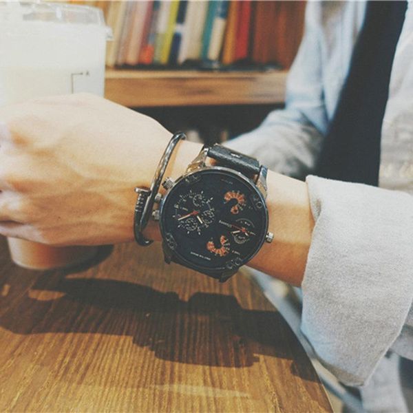 

wristwatches personalized men's large dial european and american trend dual time zone display with calendar, Slivery;brown