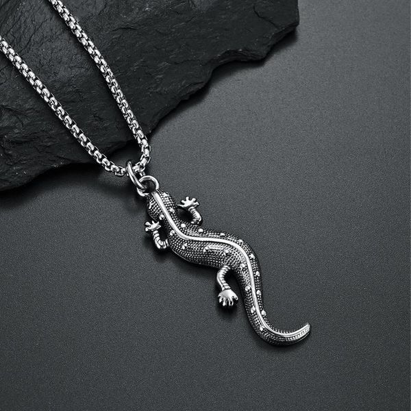 

pendant necklaces gothic style titanium steel tripod gecko simulation three-dimensional animal stainless jewelry, Silver