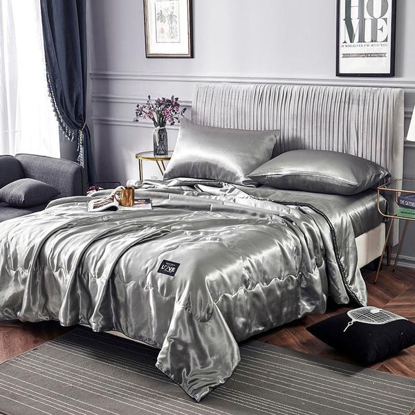 

blankets soft and smooth single-product summer quilt or blanket to decorate the bedroom bring a good sleep at home