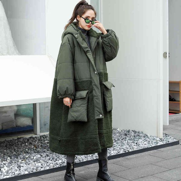 

Ladies couture sheep's wool hoodie quilted women's cotton jacket mid-winter length, Black