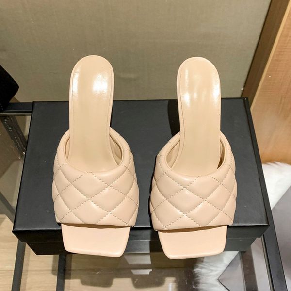 

2021 classic designer womens sandals candy color slippers high heels rubber sandal slipper jelly shoes flip flops outdoor beach shoe, Black