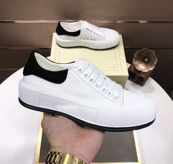 

2021 luxury designer casual shoes women fashion thick-soled white shoe round toe design imported lambskin lining stitching comfort with box, Black