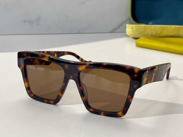 

sunglasses for men and women summer style 0962s anti-ultraviolet retro plate square full frame fashion eyeglasses random box, White;black