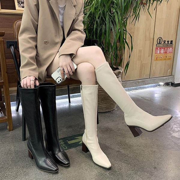 Ботинки заостренный ботинок женская резиновая обувь дождь сапоги - женщины роскошный дизайнер круглый носок зимняя обувь Pointe High каблуки дамы 2021