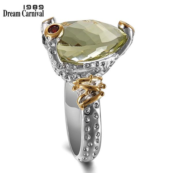 

cluster rings dreamcarnival 1989 little frog look solitaire ring for women wedding anniversary must have radiant cut olivine zirconia wa1172, Golden;silver