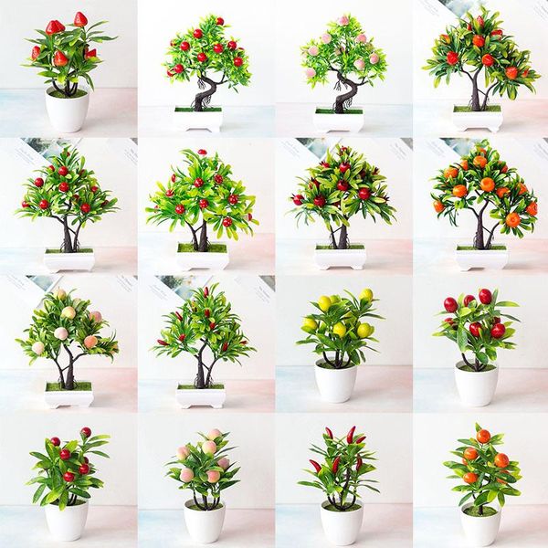 Fiori decorativi Ghirlande 1Piece Simulazione Piante verdi Frutta Ornamenti in vaso Bonsai Tavolo da tavolo Decorazioni per interni domestici finte