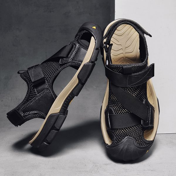 

Wholesale Top Fashion Summer Women Mens Sandals Black Beige Mesh Leather SandBeach Sandal Men Shoes Size 38-44 Code: 93-1801