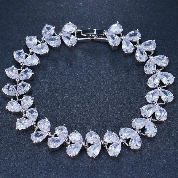 

charm bracelets orztoon vintage water drop clear zircon for women fashion unusual leaf bracelet trendy female jewelry gift guests, Golden;silver