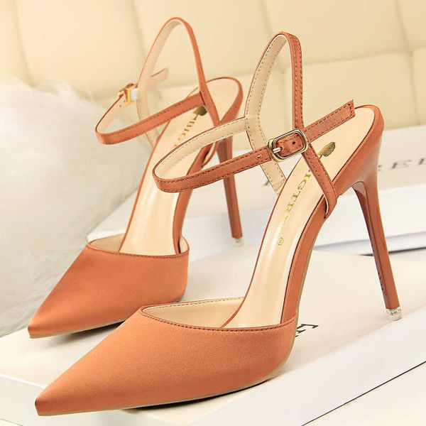 

classic luxury designer shoes women pumps silk ladies buckle high heels stiletto sandals occupation ol office new paris wholesale, Black