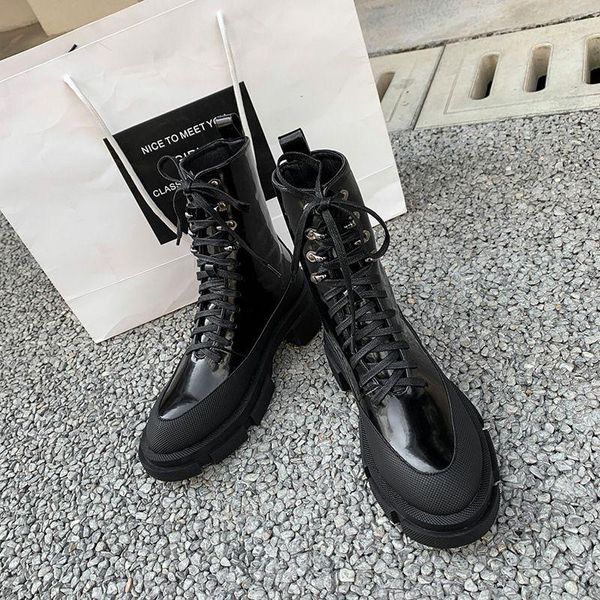 

boots black white street fashion platform women's short dating and shopping all-match